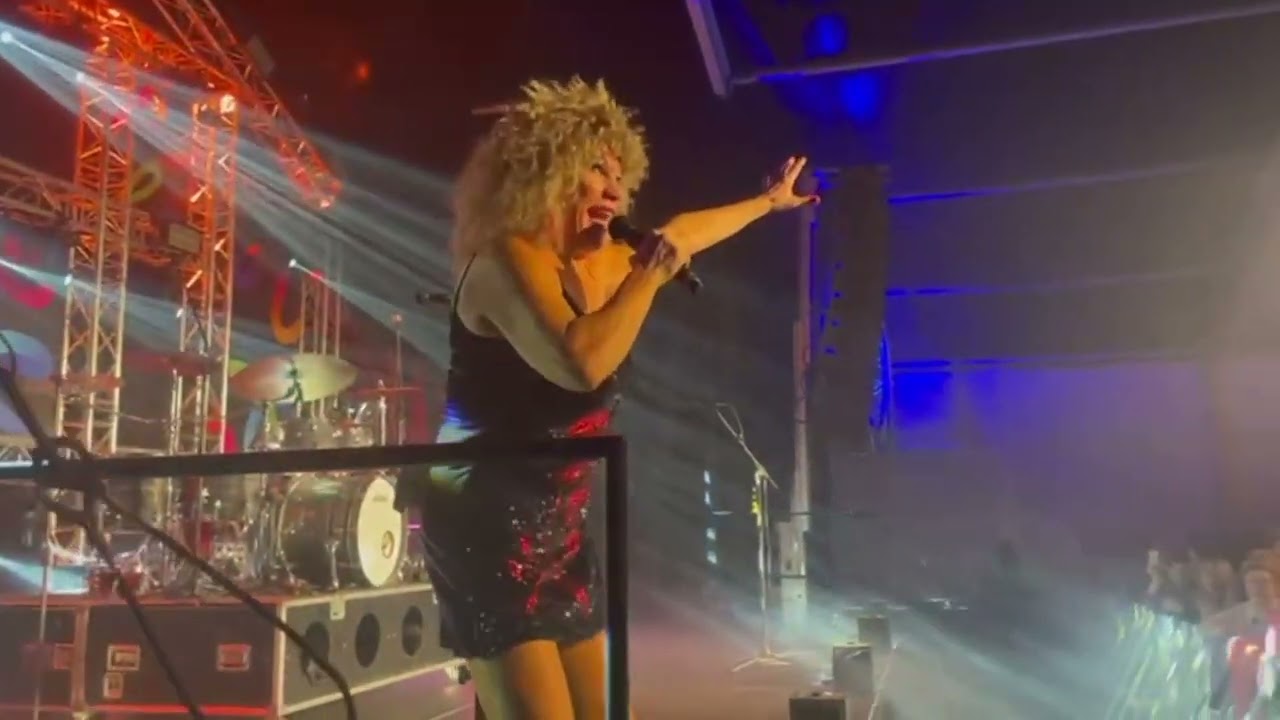 This is Tina boeken? Boek nu bij Viking Entertainment!