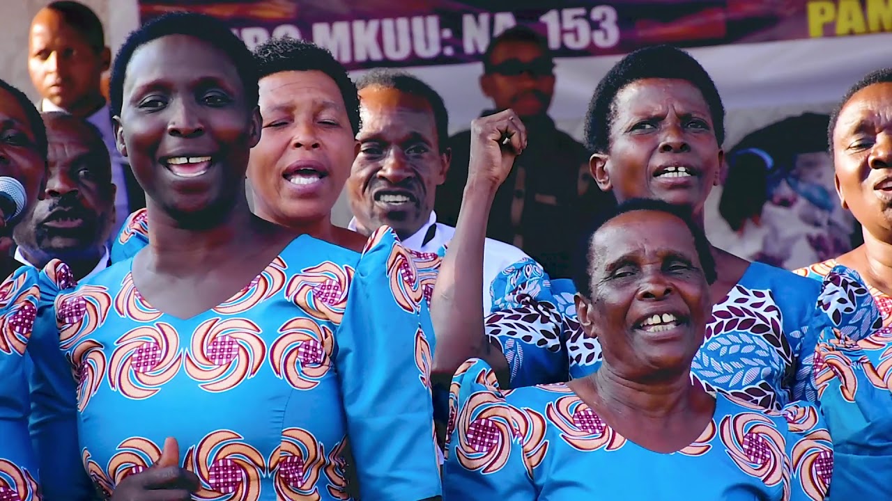 Mlimani mtii sda choir live perfomance makambi mtaa wa kange Tanga 2019