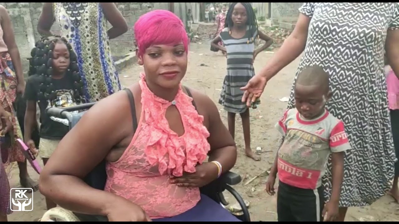Aide à la mobilité d'une Handicapée à Badara/KINSHASA