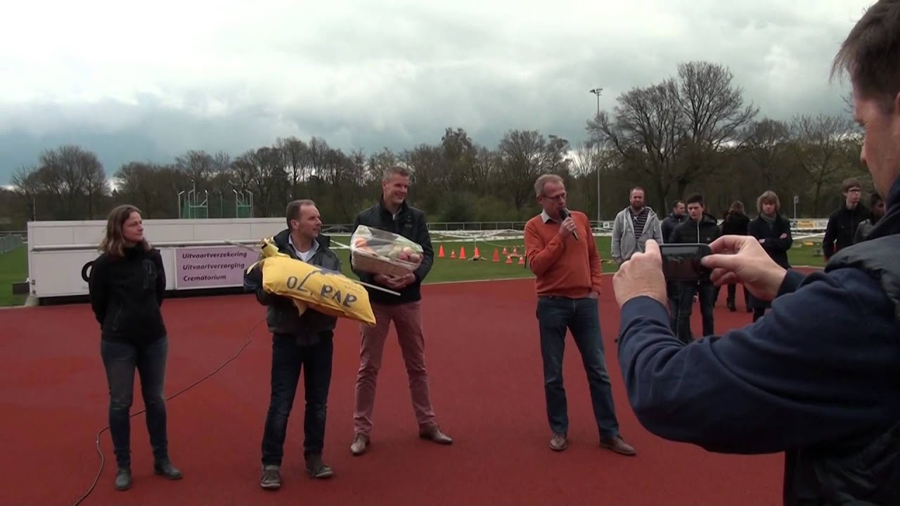 Opening nieuwe kantine Ava '70