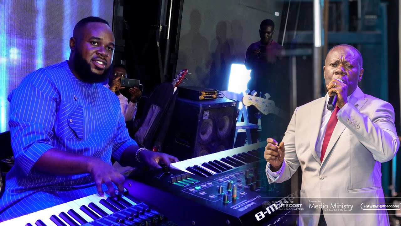 How James Mireku Does It On The Keys With HIs Father Elder Mireku || Pente Praise Session 🔥🔥