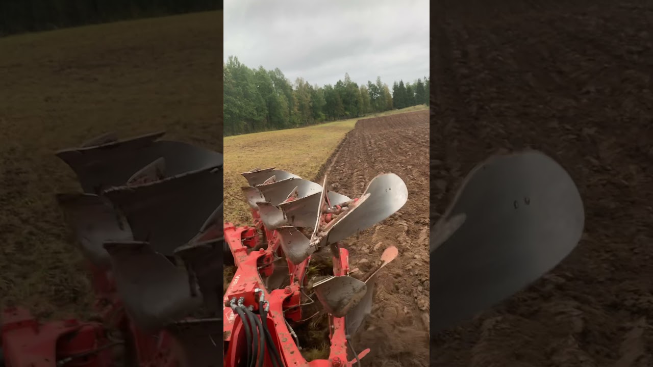 Plöjer med en New Holland TS135A