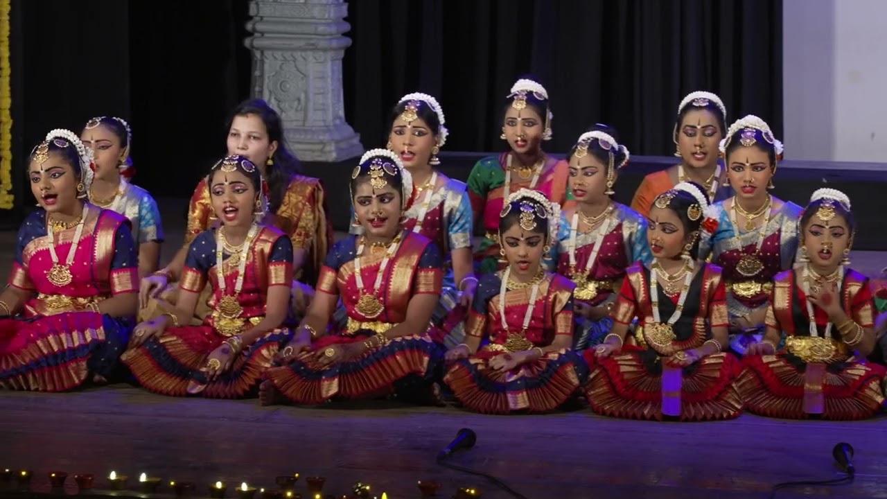BHARATHANATYAM SONG PERFORMENCE BY TEJASMITA 