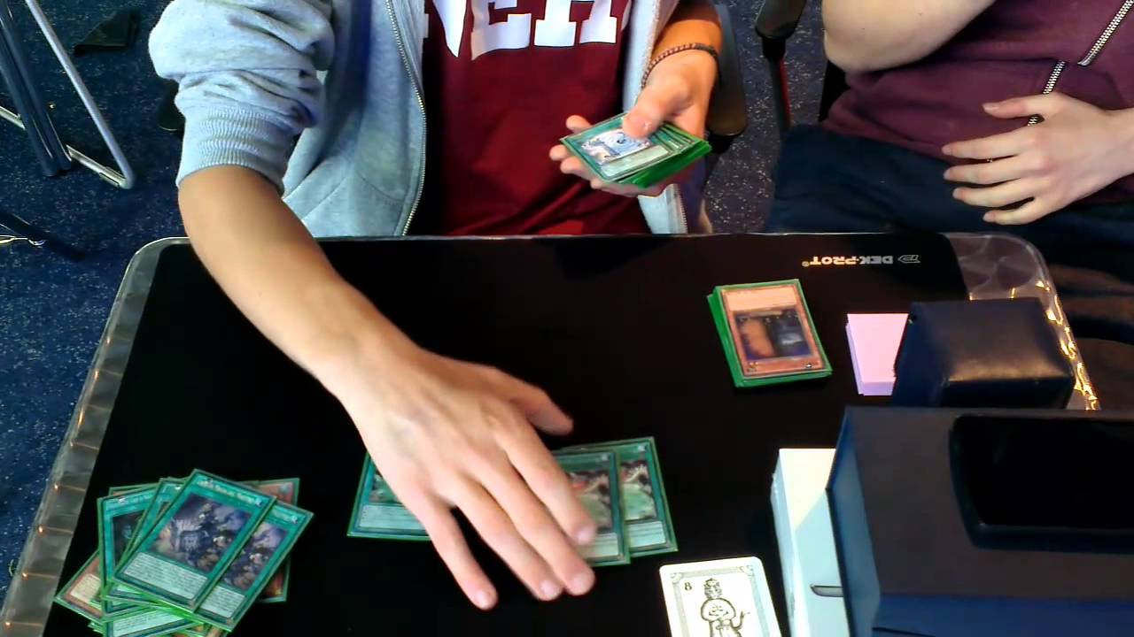 Yu-Gi-Oh! Deck Profile - WCQ: European Championship 2014 - Top 4 - Niccoló Mazzoleni - Spellbooks