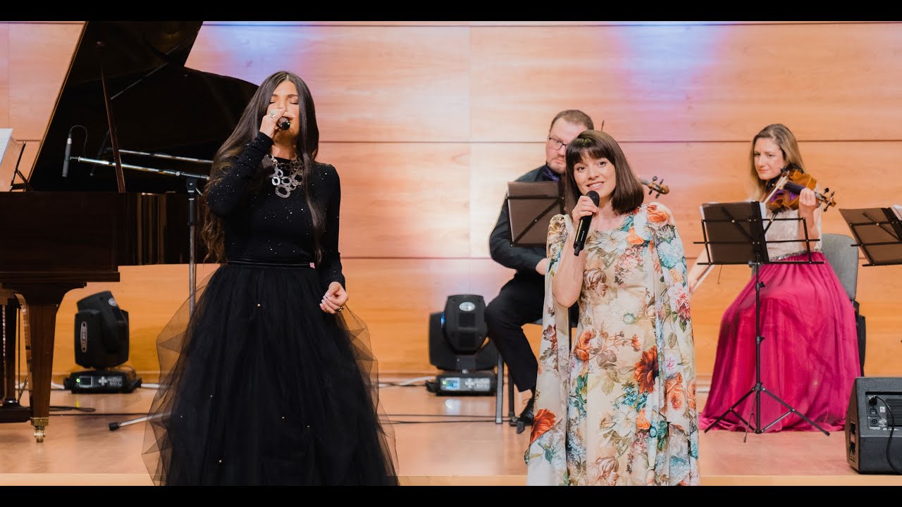 Paula Seling & Luiza Spiridon - Amazing Grace