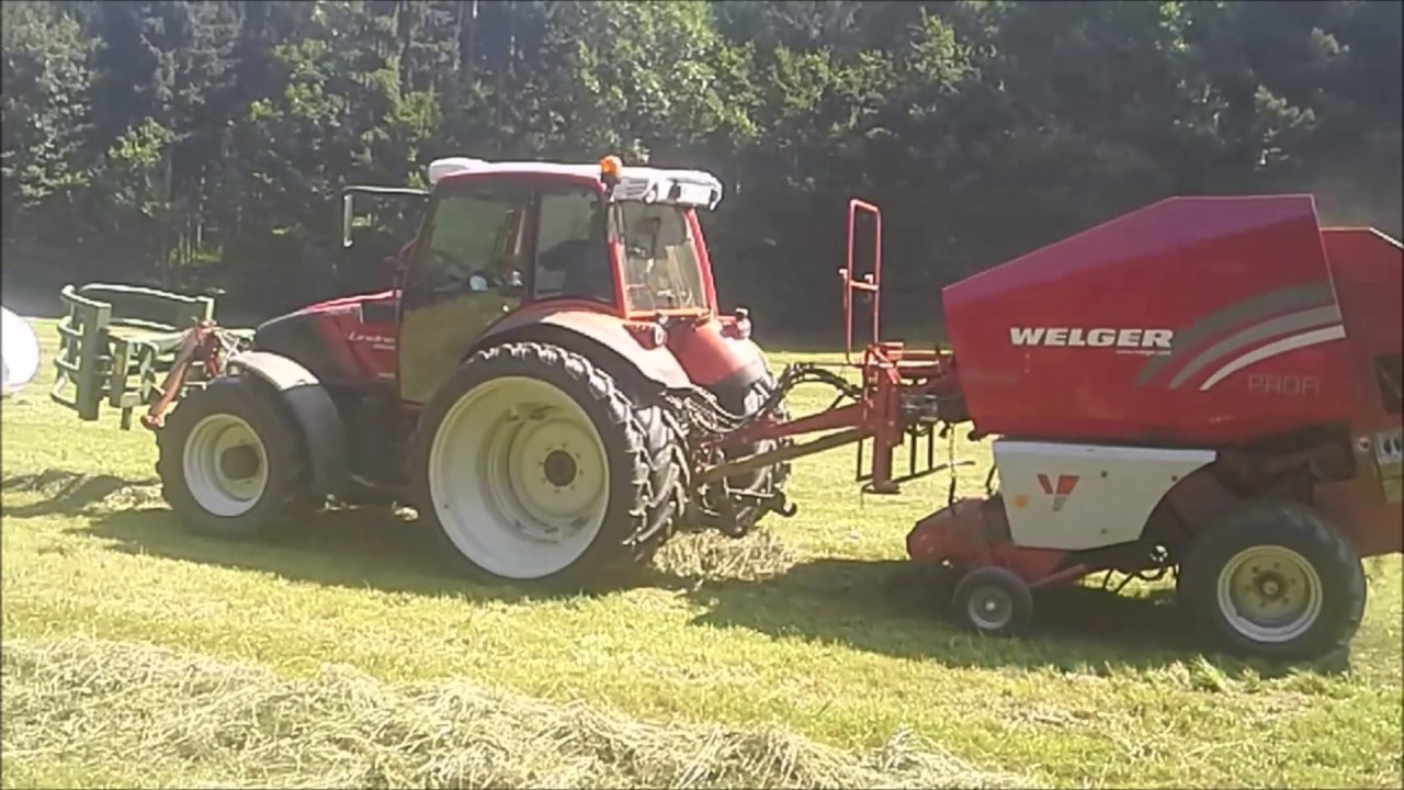 Lindner Geotrac 94 und Lely Welger RP 235 PROFI