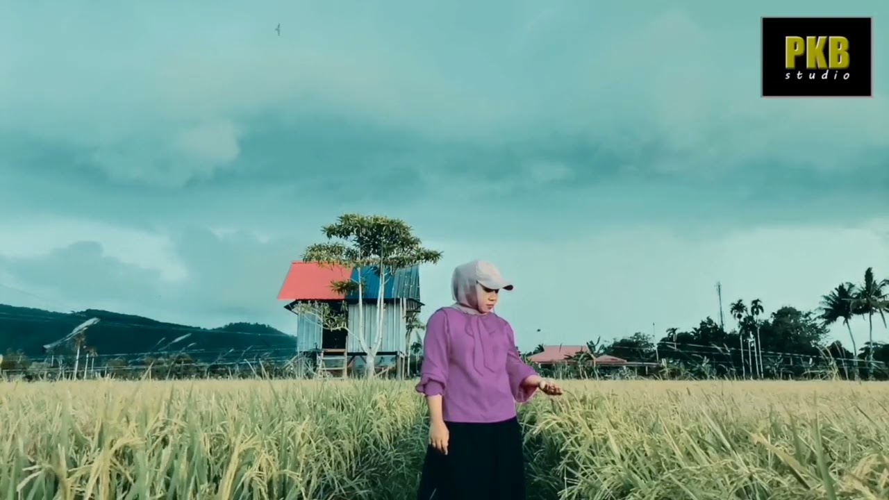 SIKSA PEDIH KASIH TI                                          DANG RATNA BAKRI