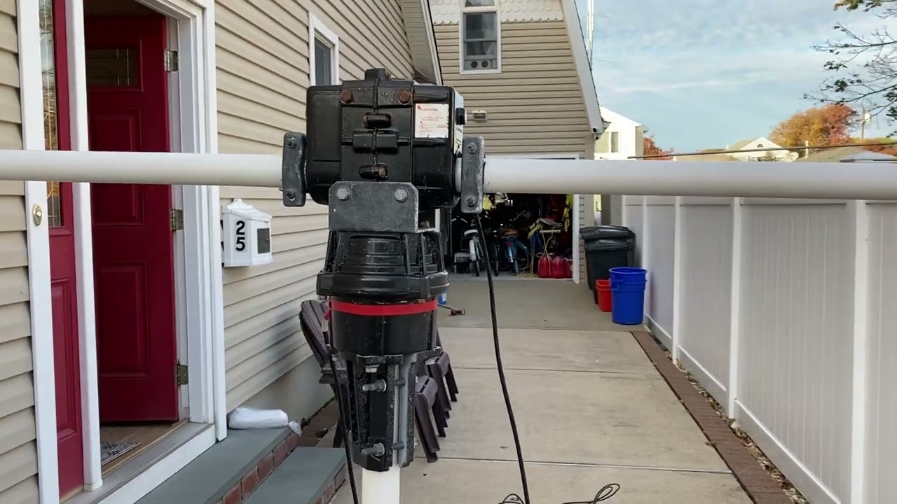 Installing the Yaesu G5500 azimuth/elevation rotator pointing at true north.