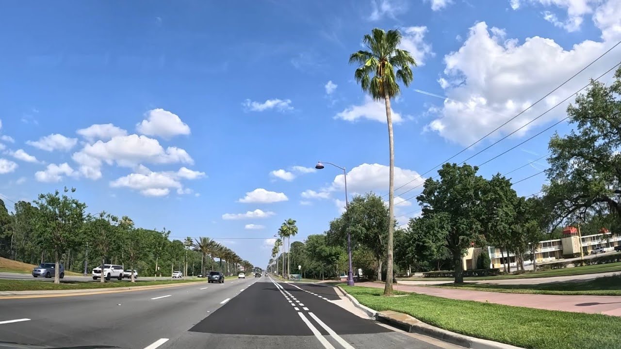 Driving around beautiful Kissimmee, Florida.