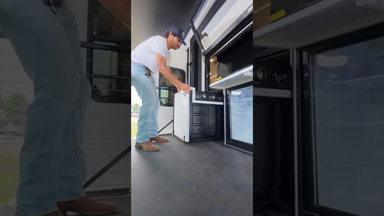 GAME CHANGING NEW side patio RV! 2026 Alliance Paradigm 388SP fifth wheel