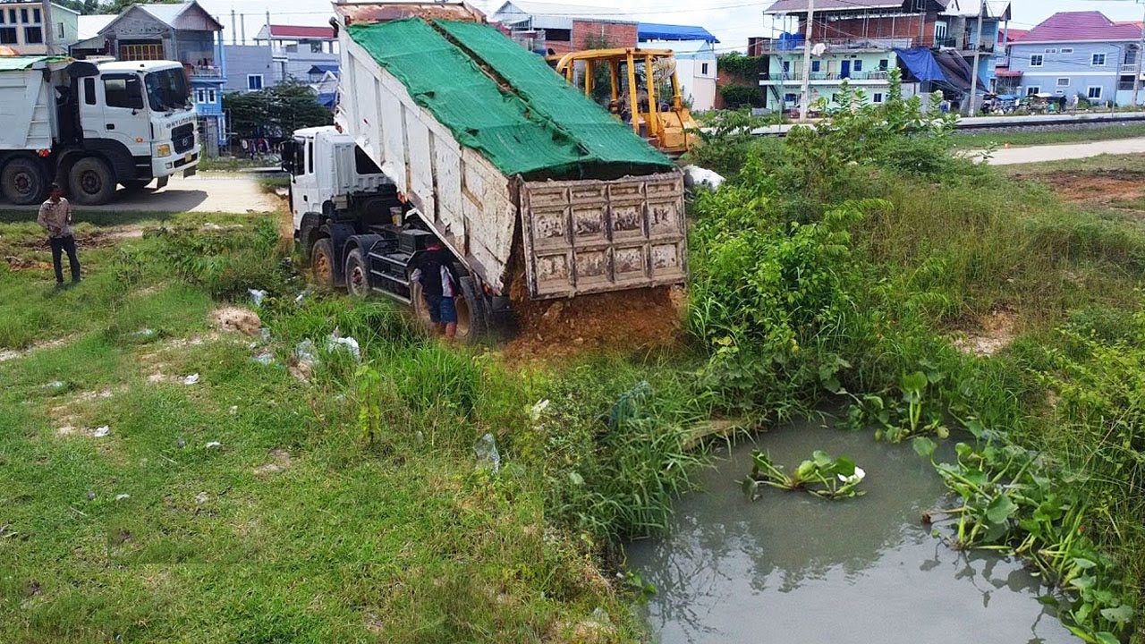 First Start Amazing PROJECT!! LANDFILL Delete Drain Sewer In Flooded Area Use D68 Dozer & 5Ton Truck