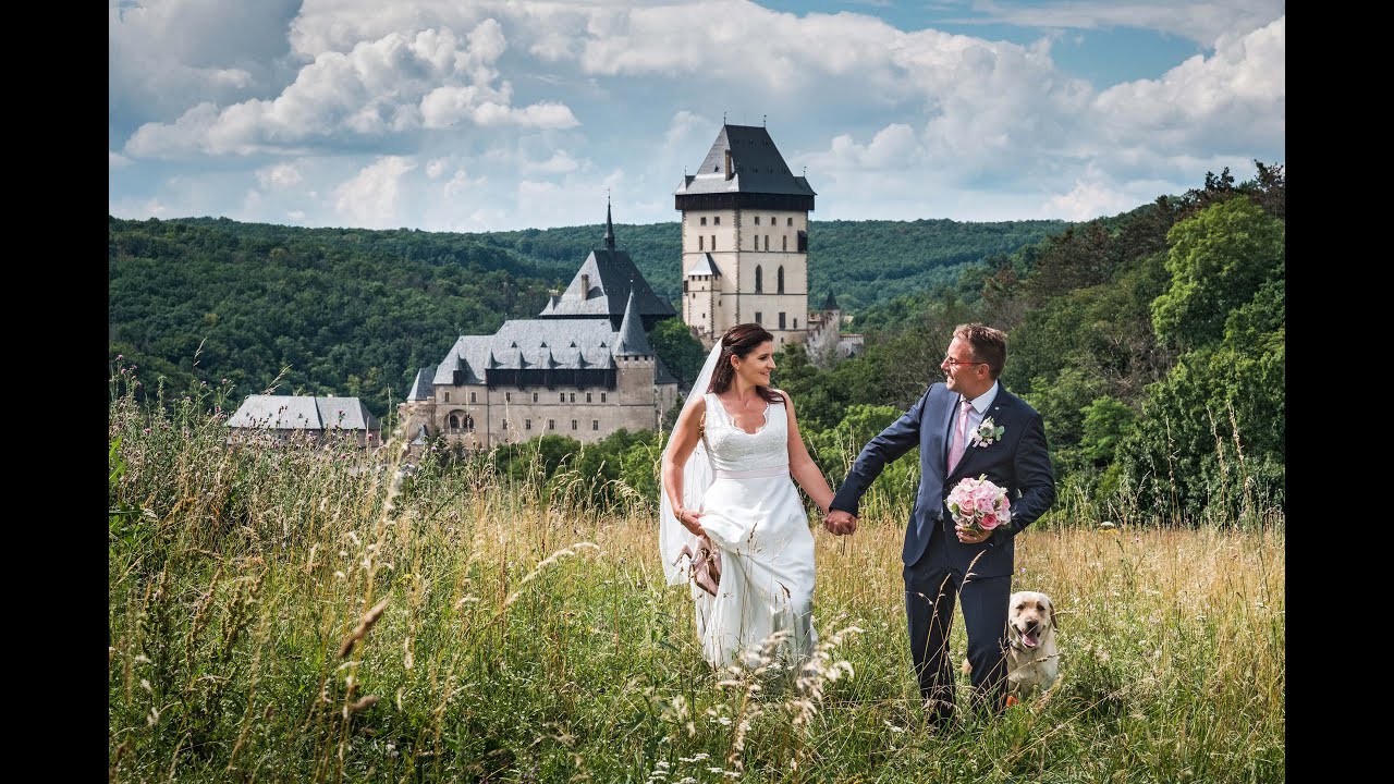Svatebn&iacute; foto Jana a Milan, červenec 2021  Karl&scaron;tejn