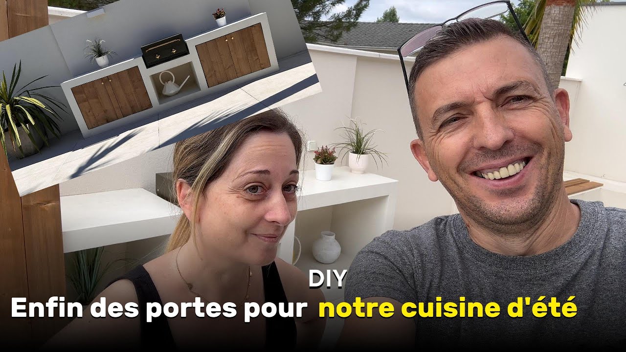 DIY -  Fabrication et Pose de Porte de Cuisine Extérieure