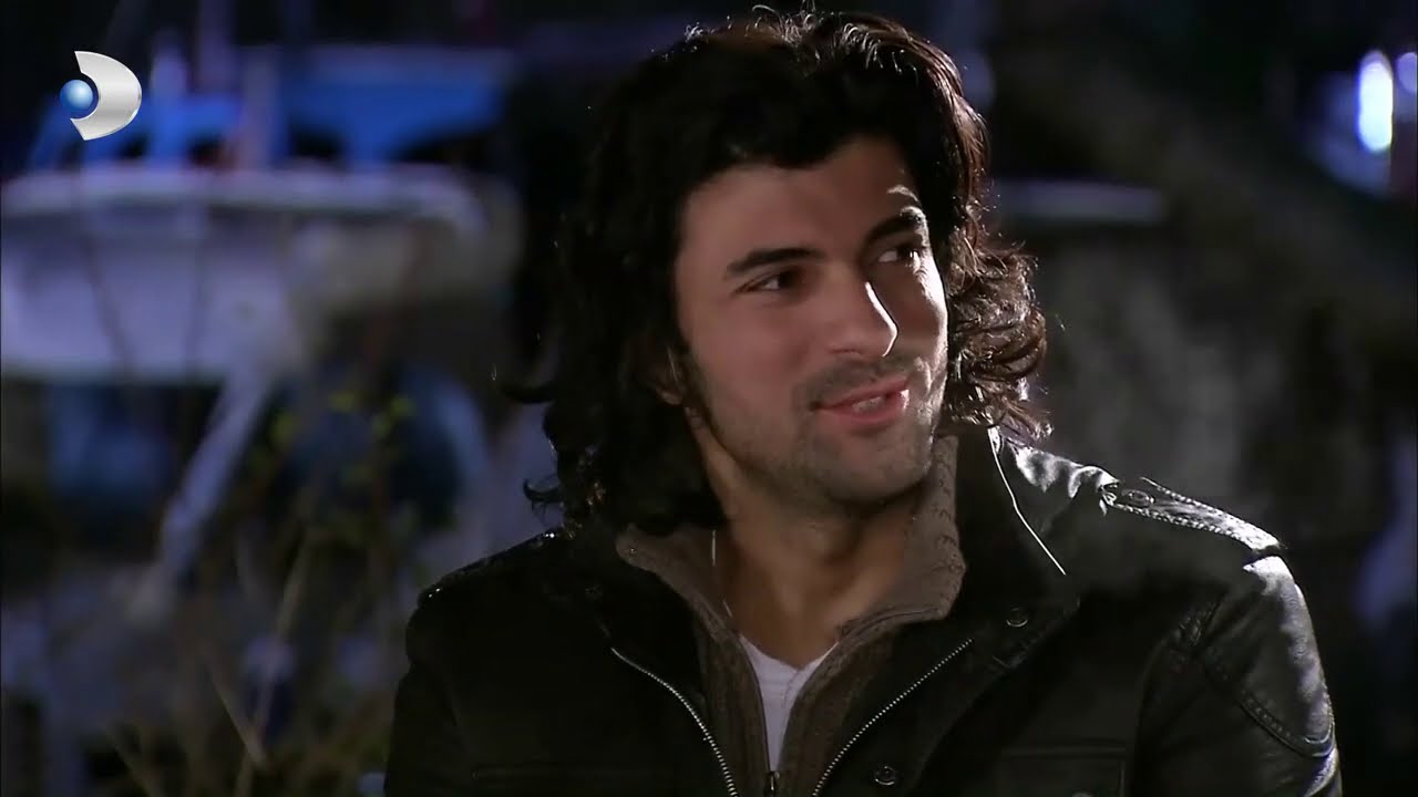 Fatmagul Español - Kerim y Emre aprenden la profesión de Asude - Sección 17
