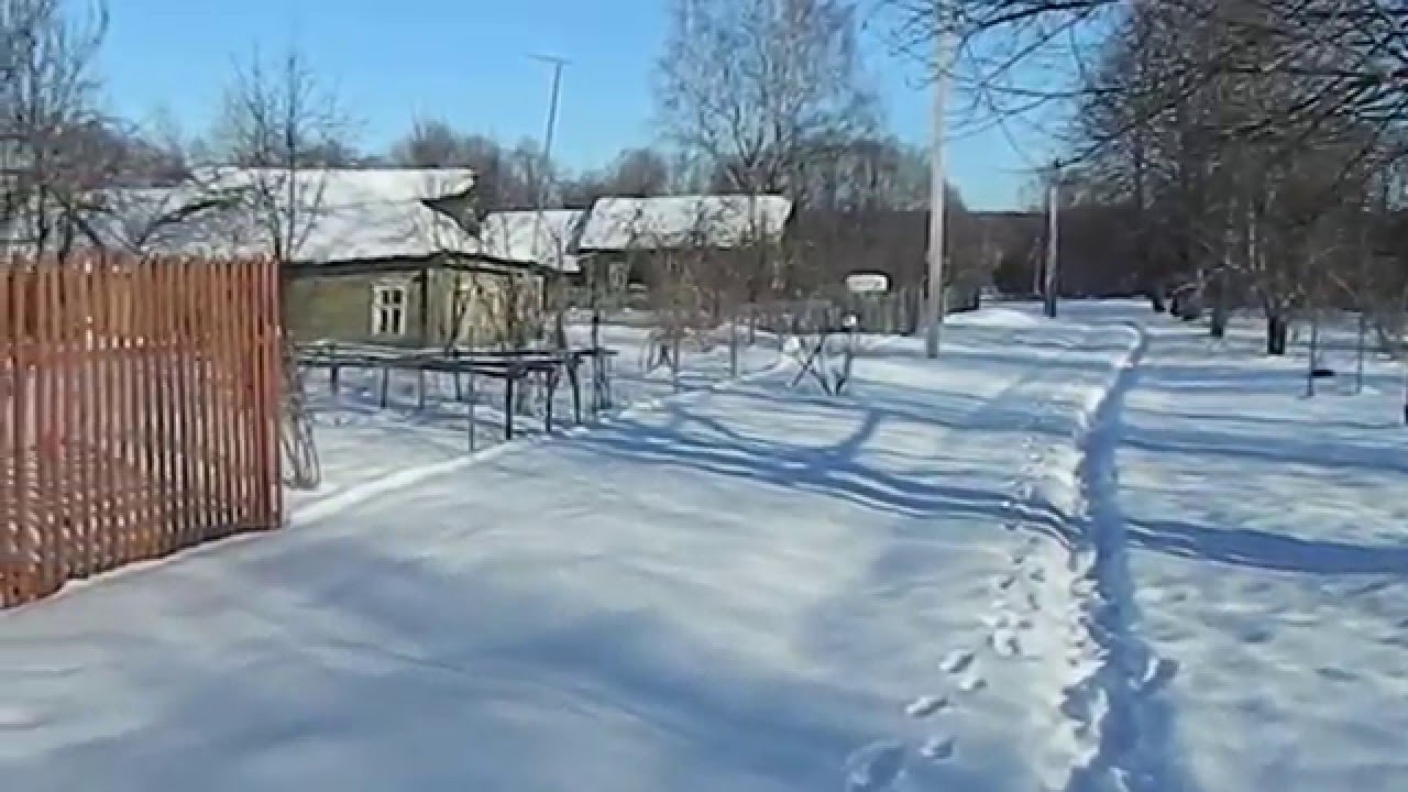 Деревенский дом. Взгляд снаружи. Наш 