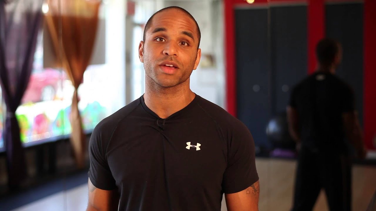 Weightlifting Hooks vs. Straps : Fit & Healthy Workout
