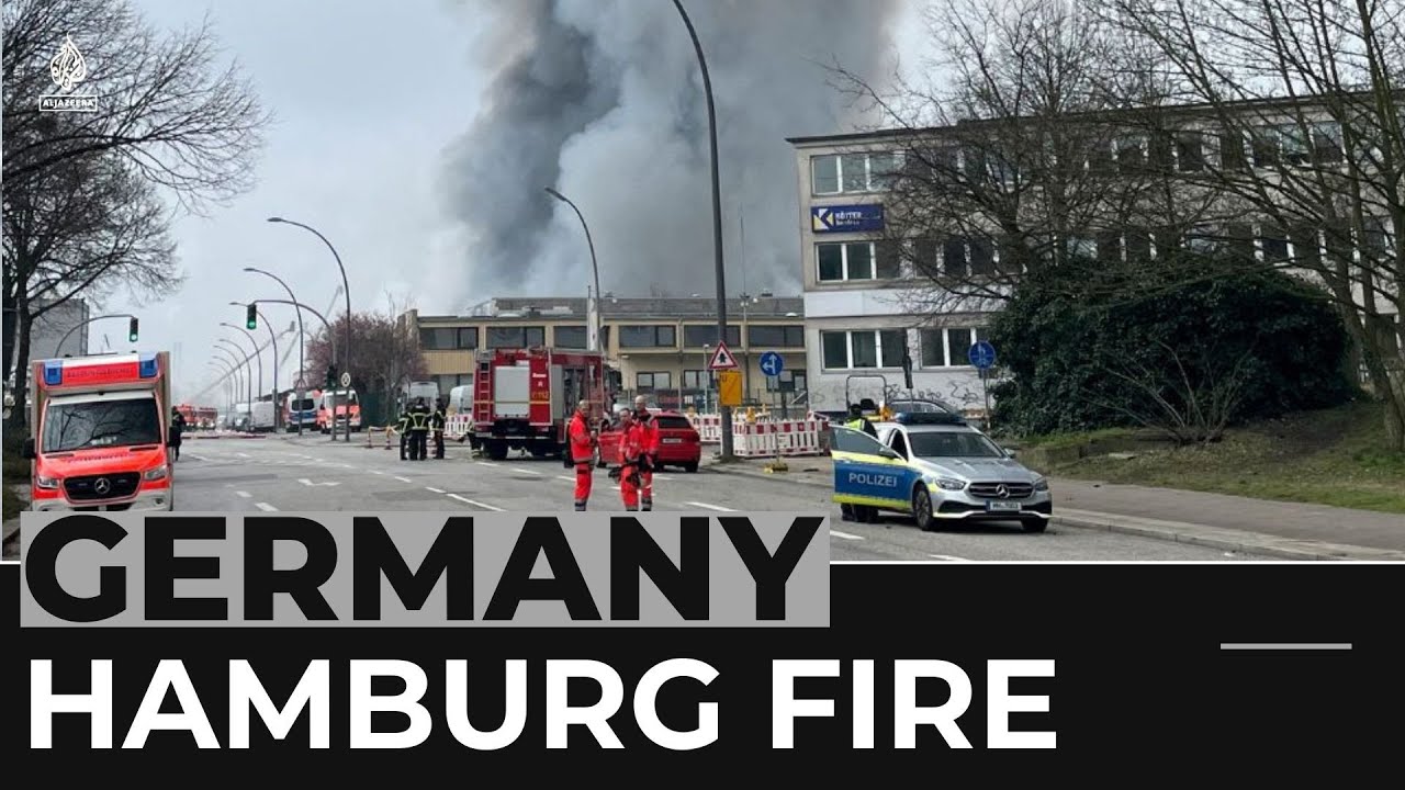 Dozens evacuated as smoke from Hamburg fire halts trains