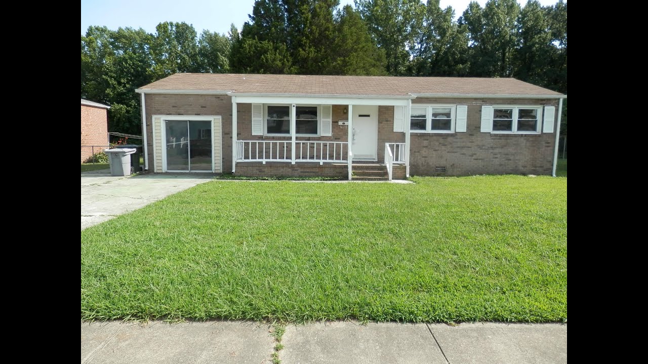 5 Rendon Dr, Hampton VA 23666