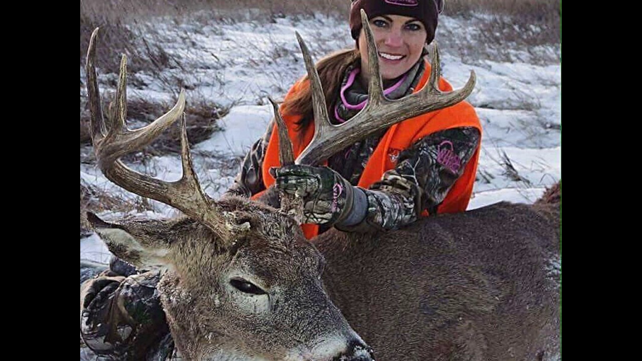 163 NIKKI BOXLER - Deer Hunting New York Dairy Country, The Farmer's Daughter, Tractor Scouting,...