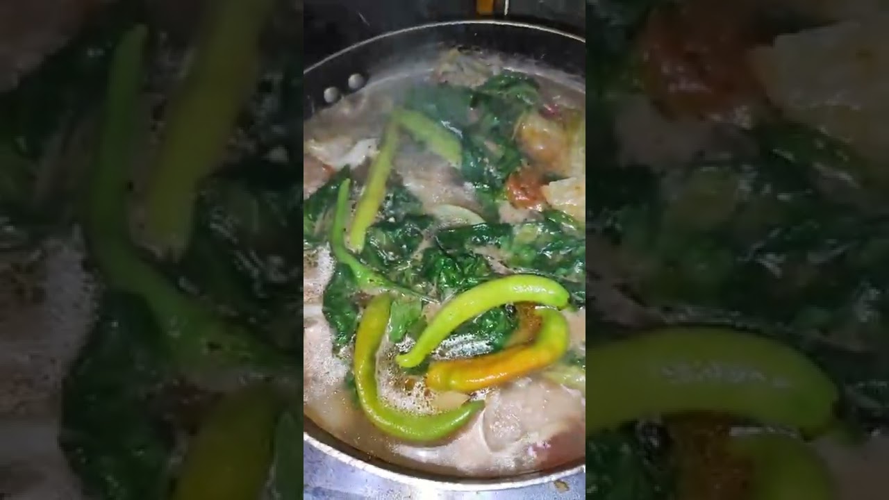 chicken ginger stew soup with lettuce 🥬 & cabbage 🥬