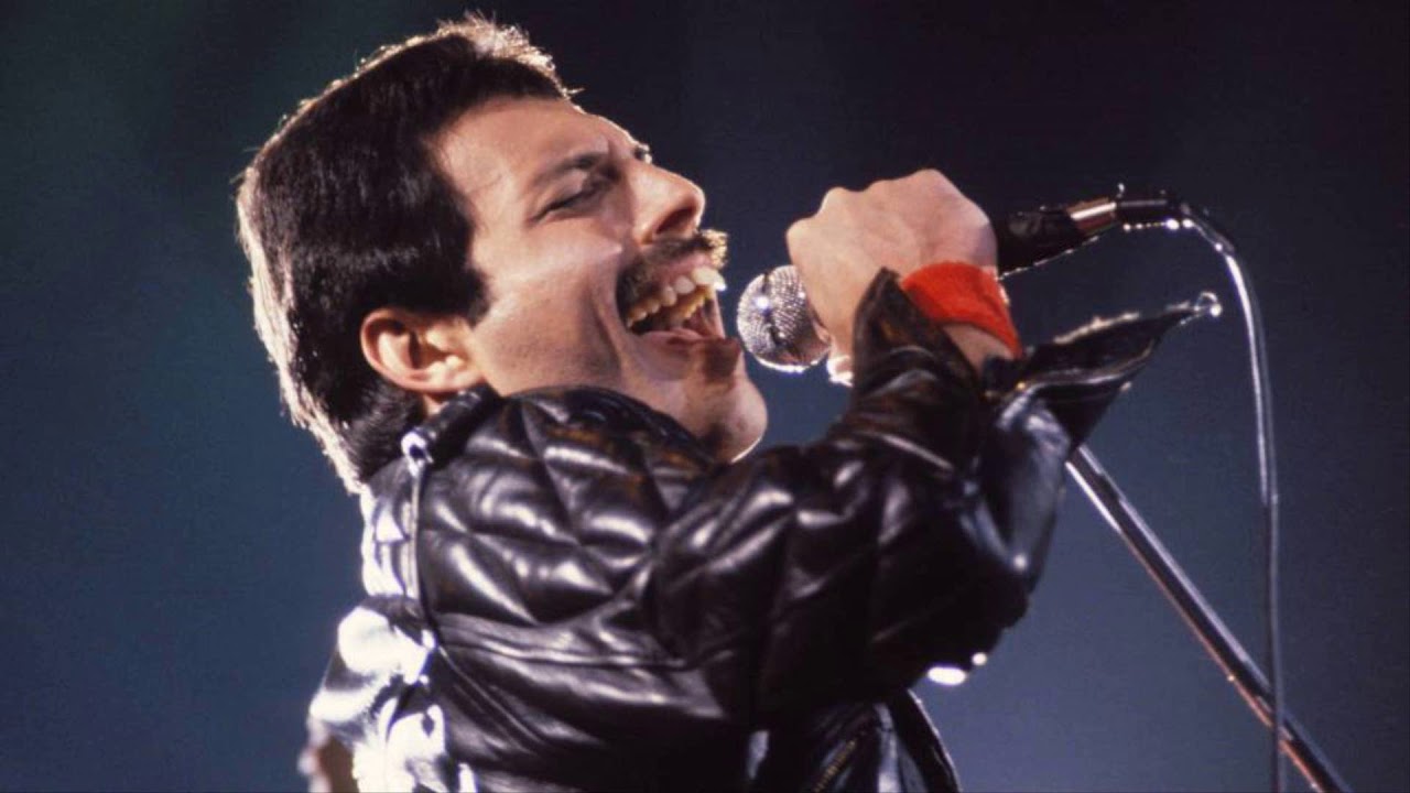 Queen - Fails  - Queen