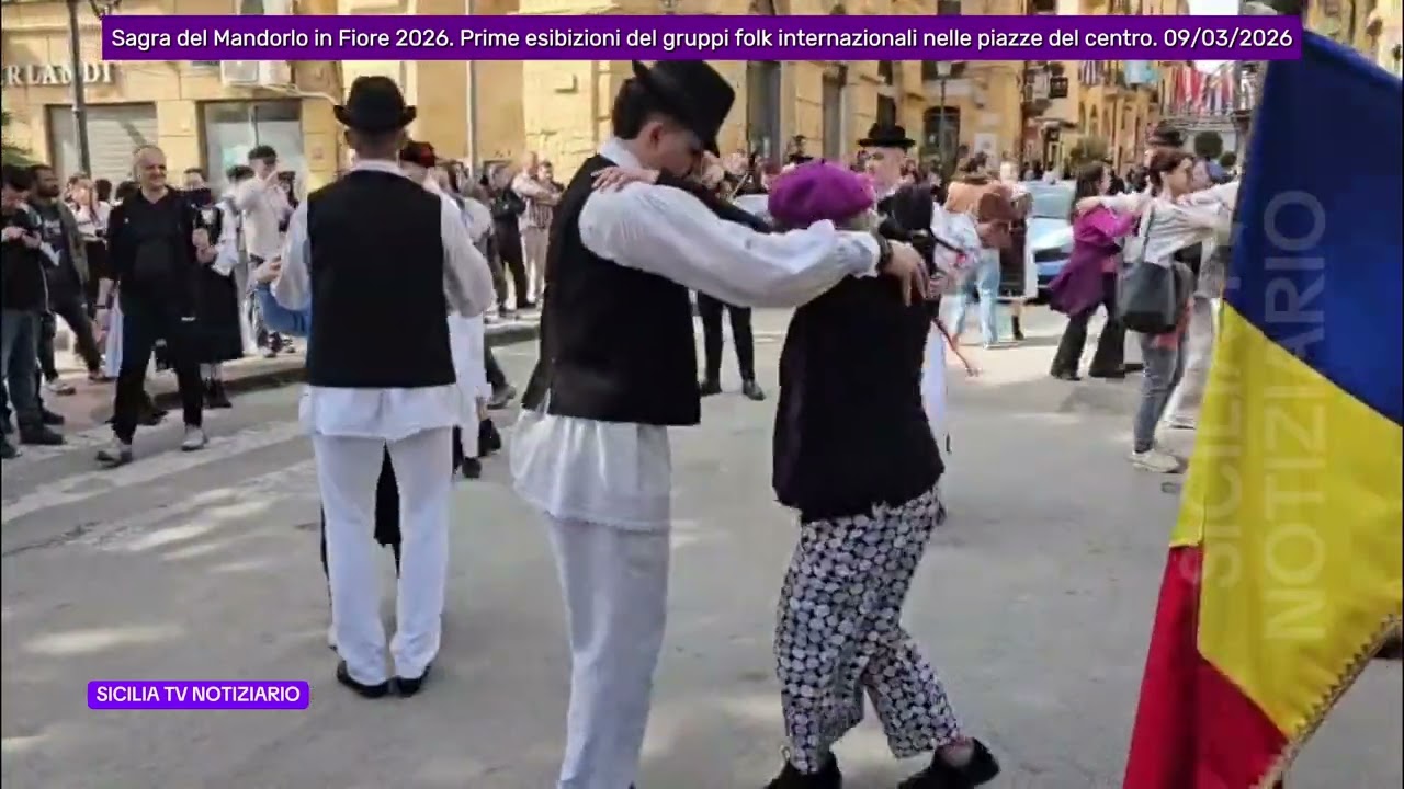 Mandorlo in fiore 2026, prime esibizioni del gruppi folk internazionali nelle piazze del centro