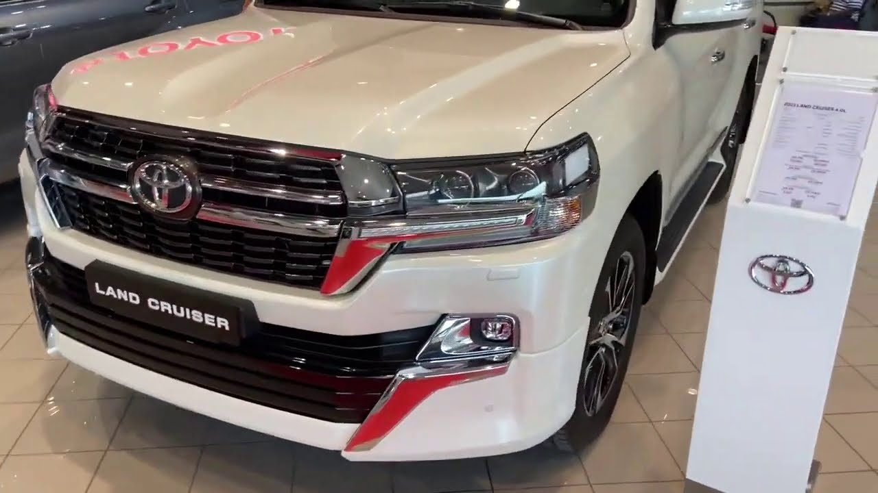 New 2021 Land Cruiser V8 / New Model from Toyota