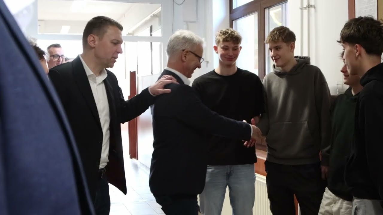 Projektátadó ünnepség a Schiller Gimnáziumban