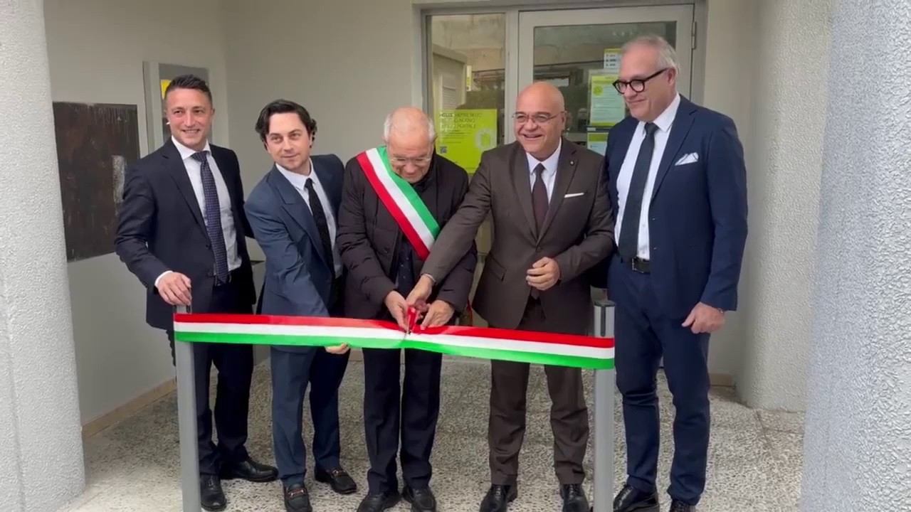Mistretta, inaugurati i nuovi locali dell’ufficio postale: più servizi e spazi rinnovati