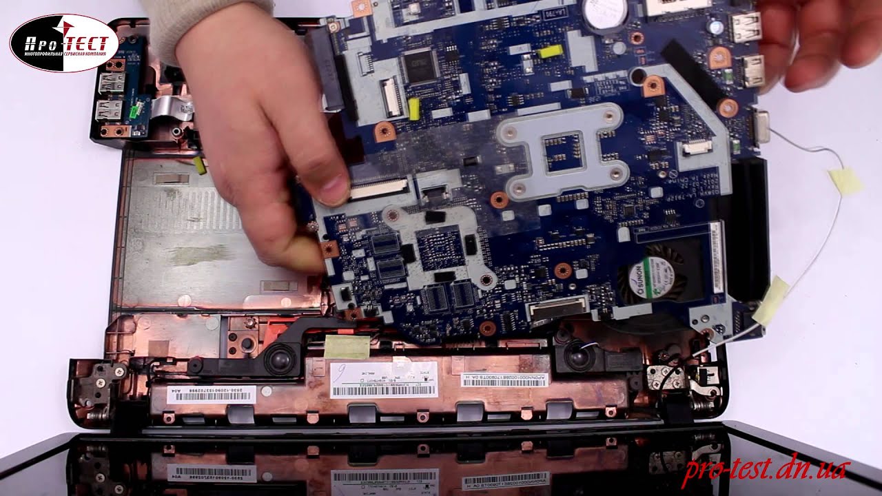 Как разобрать ноутбук Acer Aspire E1-531. Ремонт ноутбуков Макеевка. Чистка ноутбука Макеевка.