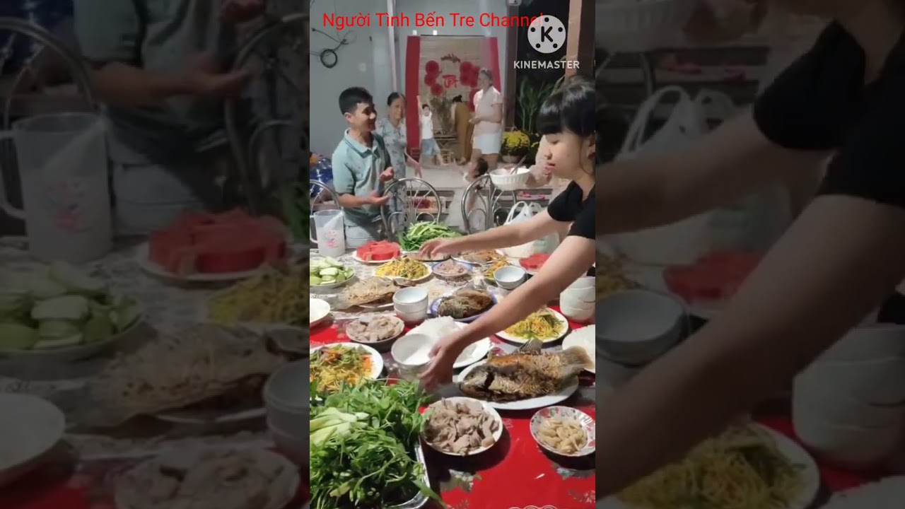 Ăn Tân Niên Cây Nhà Lá Vườn,Enjoying A New Year's Meal With Homegrown Produce.