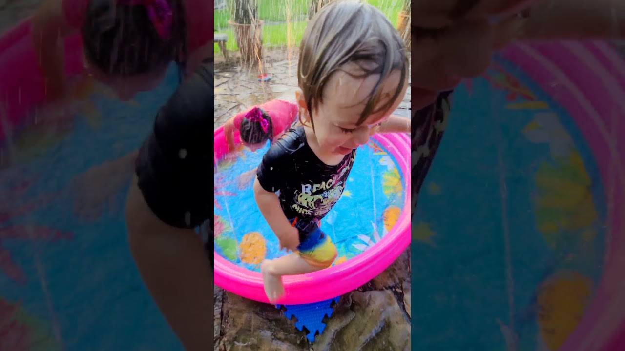 Kids Splash Pad | Water Sprinkler by Innocheer Toy Review ⛱