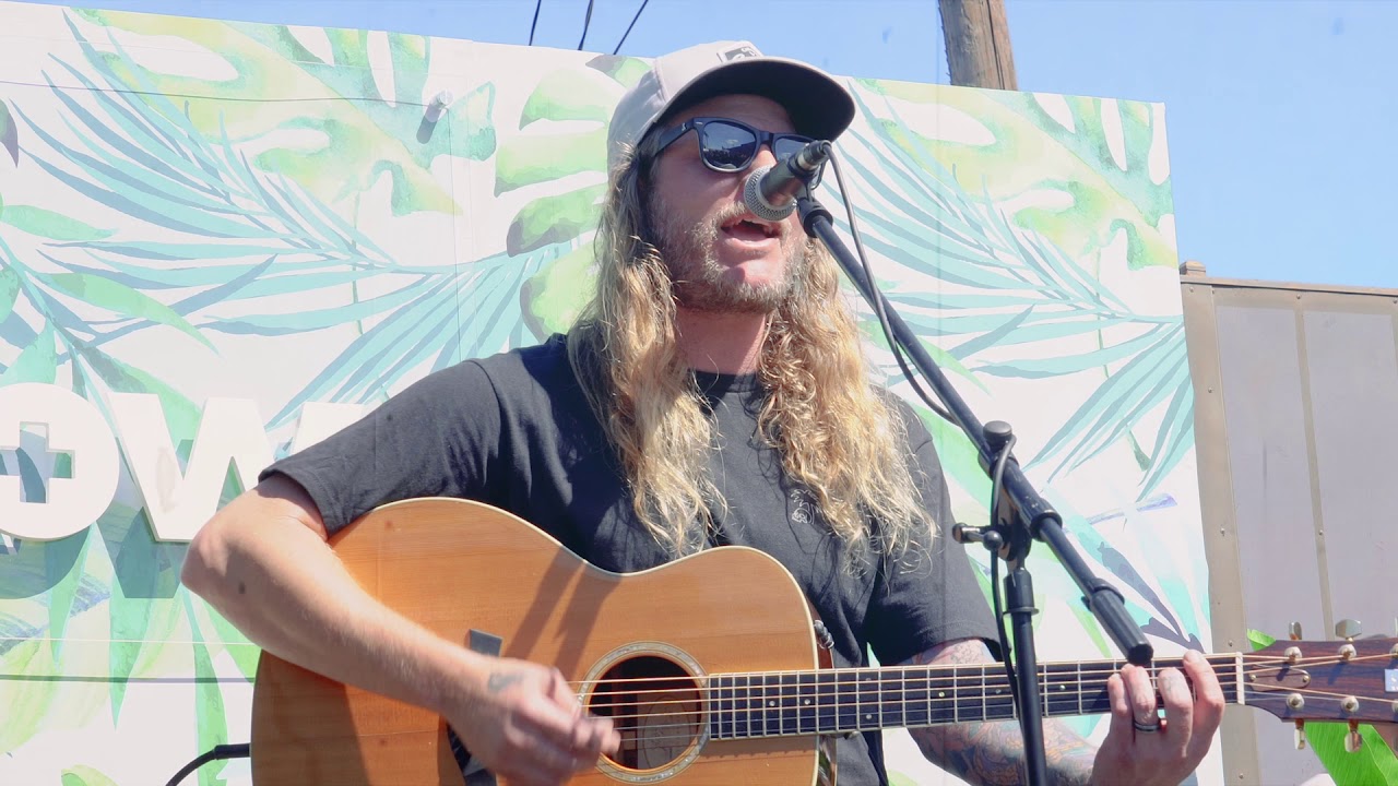 Dirty Heads - Vacation (acoustic) LIVE at ShowGrow Long Beach