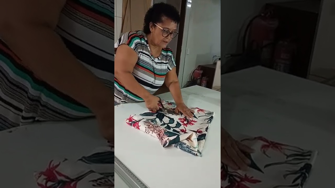 como cortar e costura uma saia godê sem molde em menos de dez minutos.