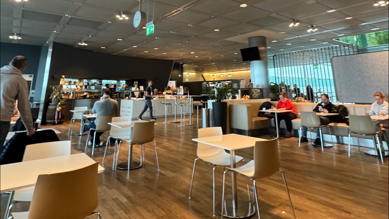 Lufthansa Business Lounge - Munich (MUC) Terminal 2
