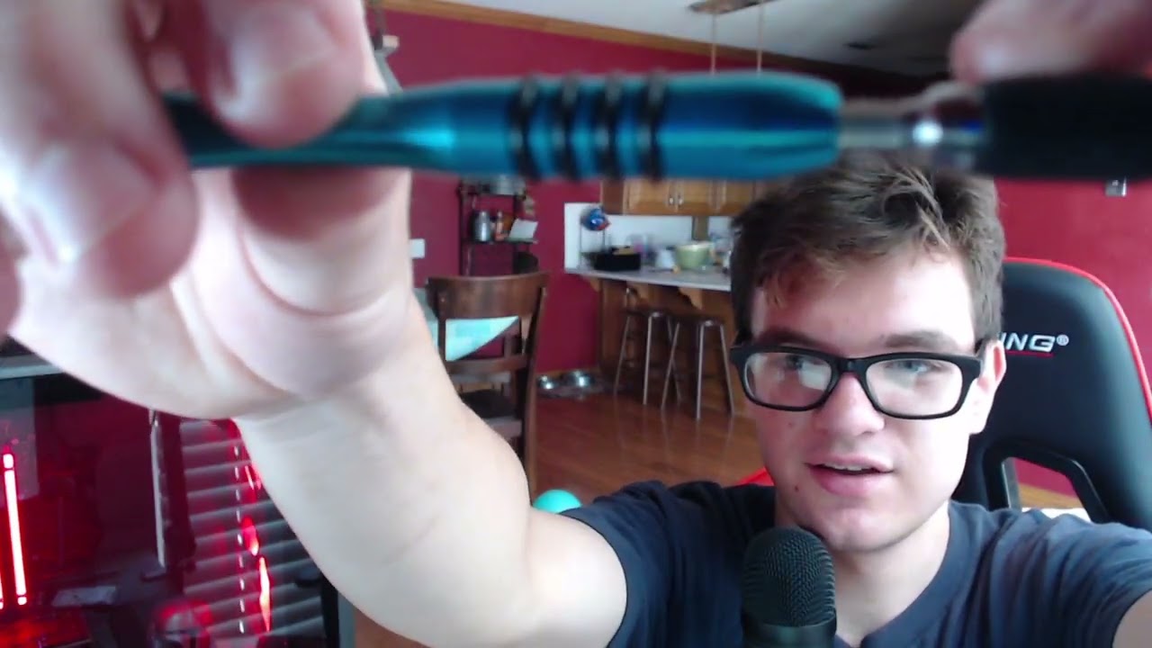 Comparing the IFIXIT Mako Driver Kit Over a Generic $18 Amazon Kit