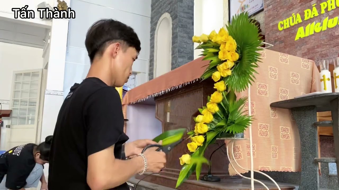 Cắm Hoa Phụng Vụ - Ma Lâm Quê Hương Tôi.