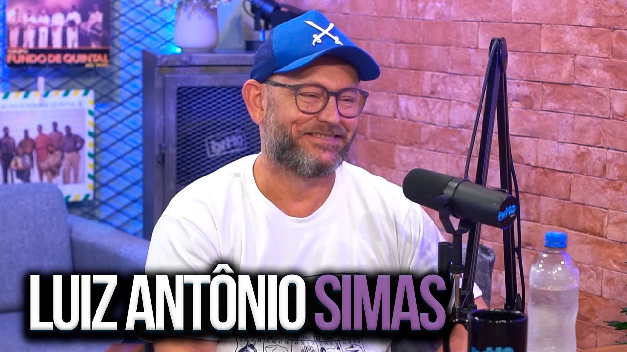 LUIZ ANTÔNIO SIMAS - Brito Podcast 232
