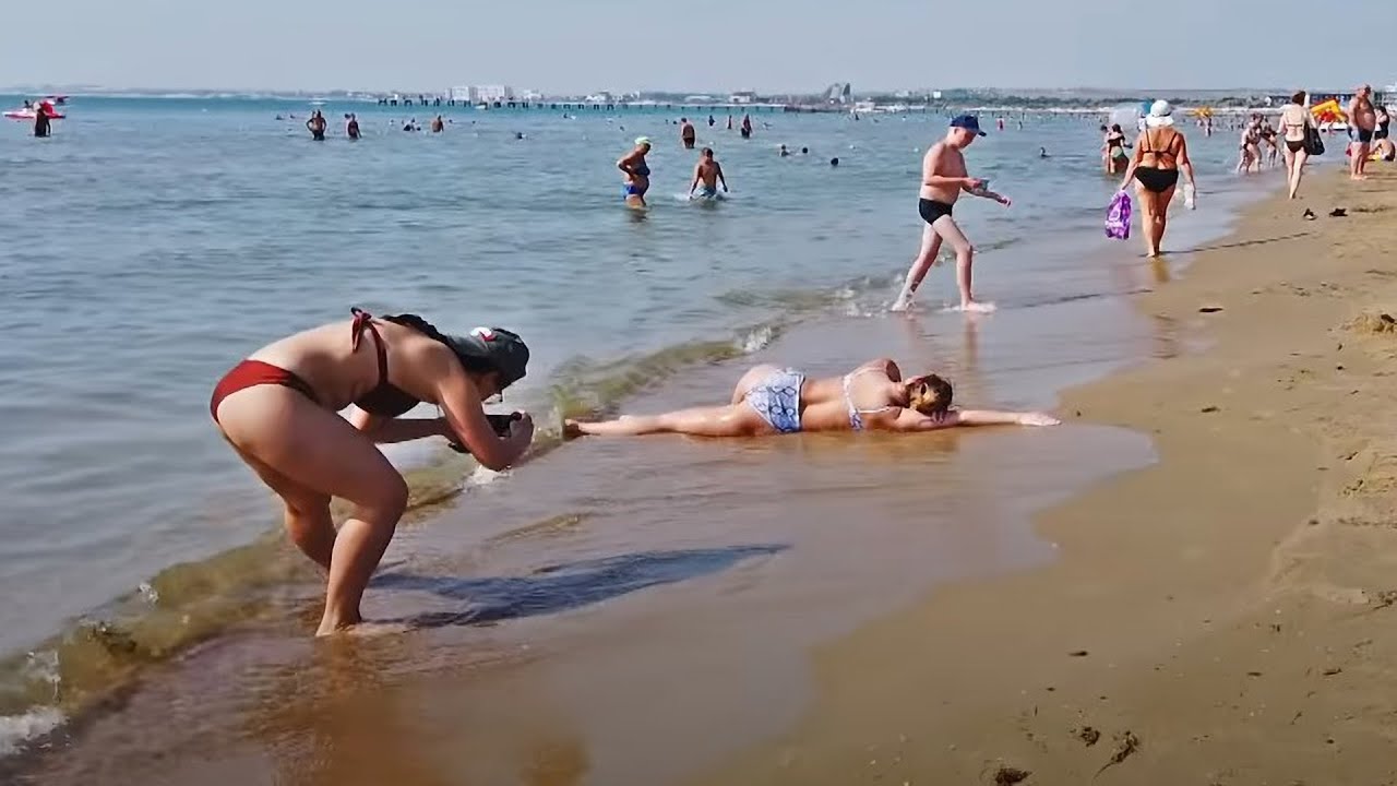 Анапа -  Пляж и море отдыхающих. Прогулка по курорту. Сезон в Краснодарском крае