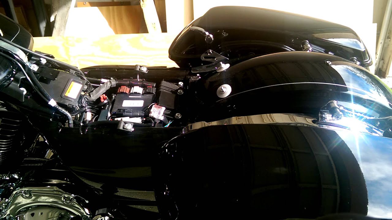 How to swap out your Harley Davidson seat