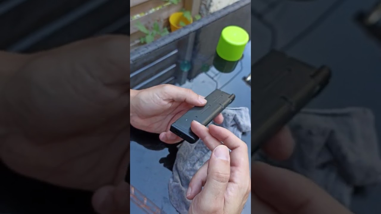 Entretien chargeur à gaz sur réplique de poing Airsoft