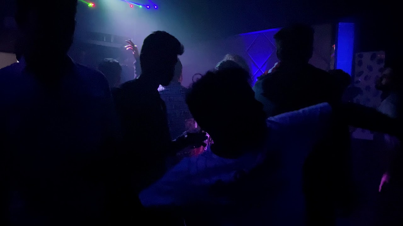 iPhone 11 Pro Max low light video quality (night club) 4K 60FPS no editing or filtered