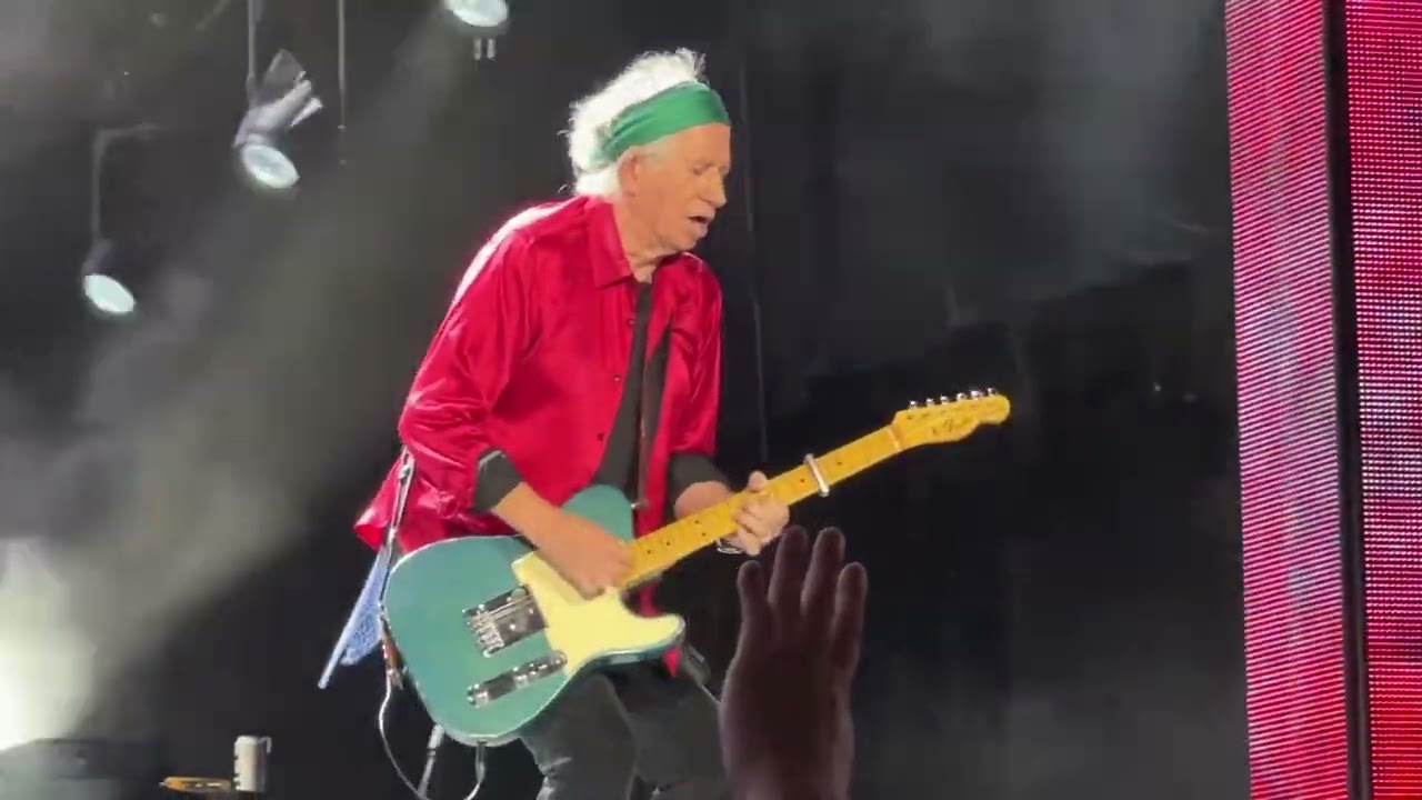 The Rolling Stones performing “Jumpin’ Jack Flash” in Vancouver BC. July 5, 2024. ￼