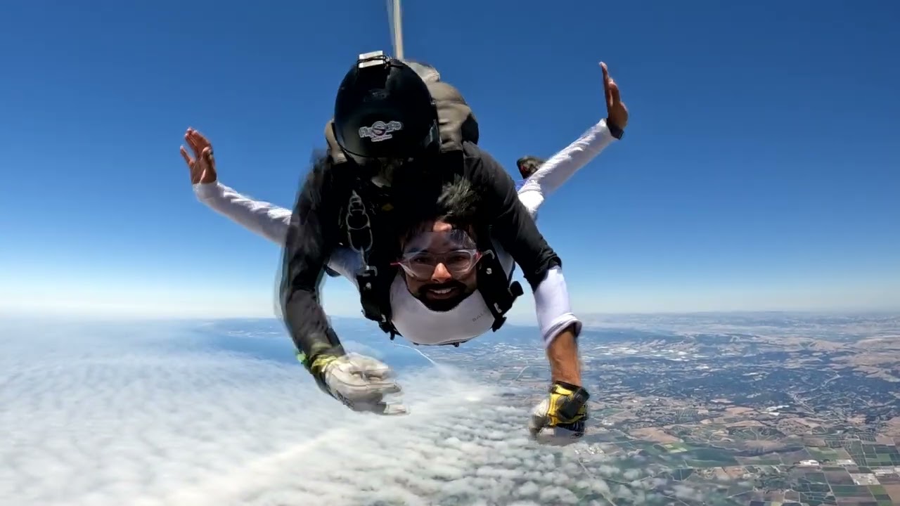 Skydive from 18000 feet - Skydive Monterey Bay | Akhil Panchal