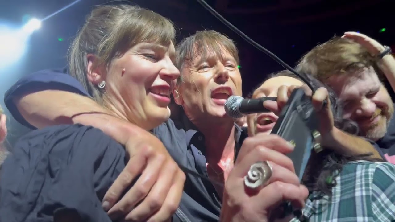 Suede - Life Is Golden (live) - Circuit / Banquet Records - Kingston, 9 Sept 2025