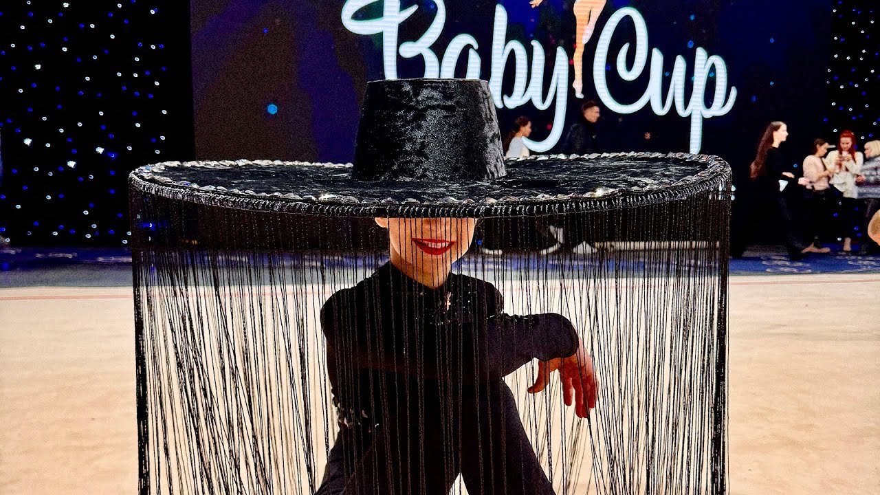 Baby cup 2024 Vogue