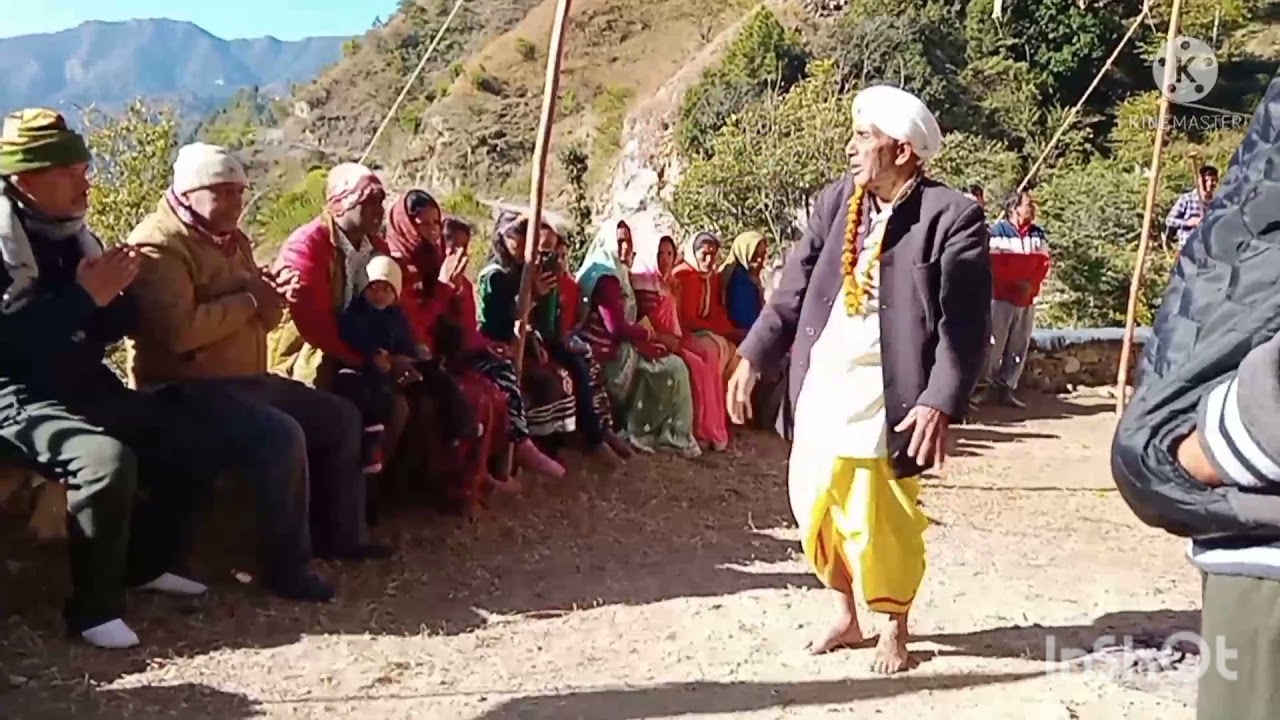 जब भावुक हुए घंडियाल देवता ।। साथ में नागरजा देवता , कलाबीर देवता और देवी मां का आशीर्वाद।।।।