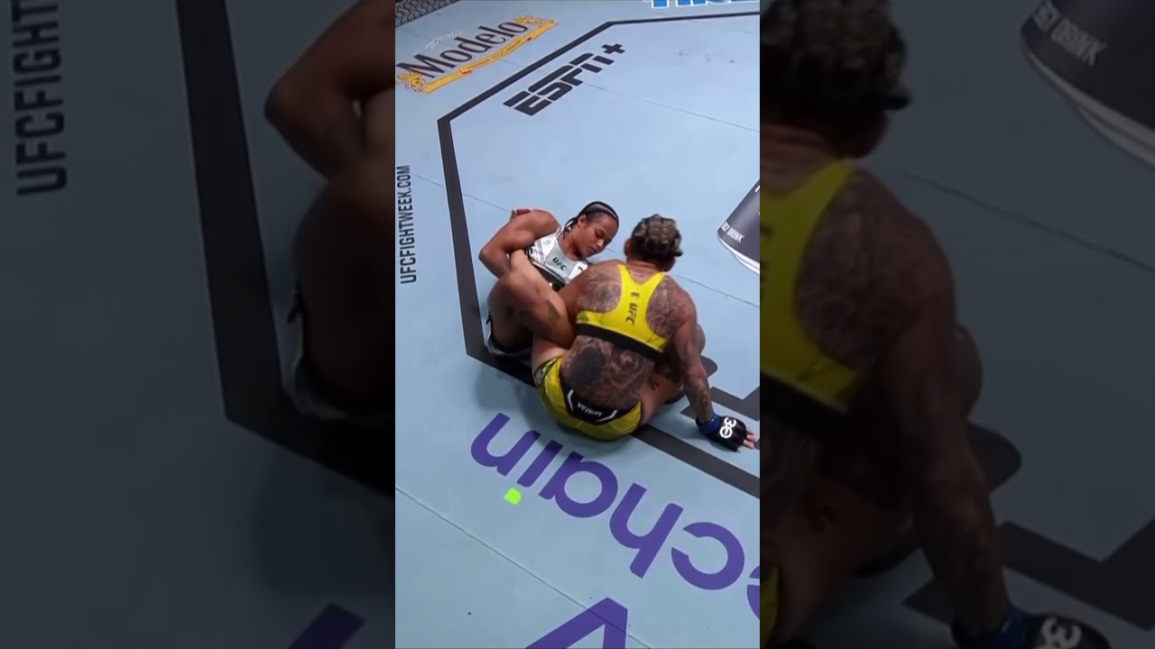 WATCH HER KNEE POP! (Submission of the month) 