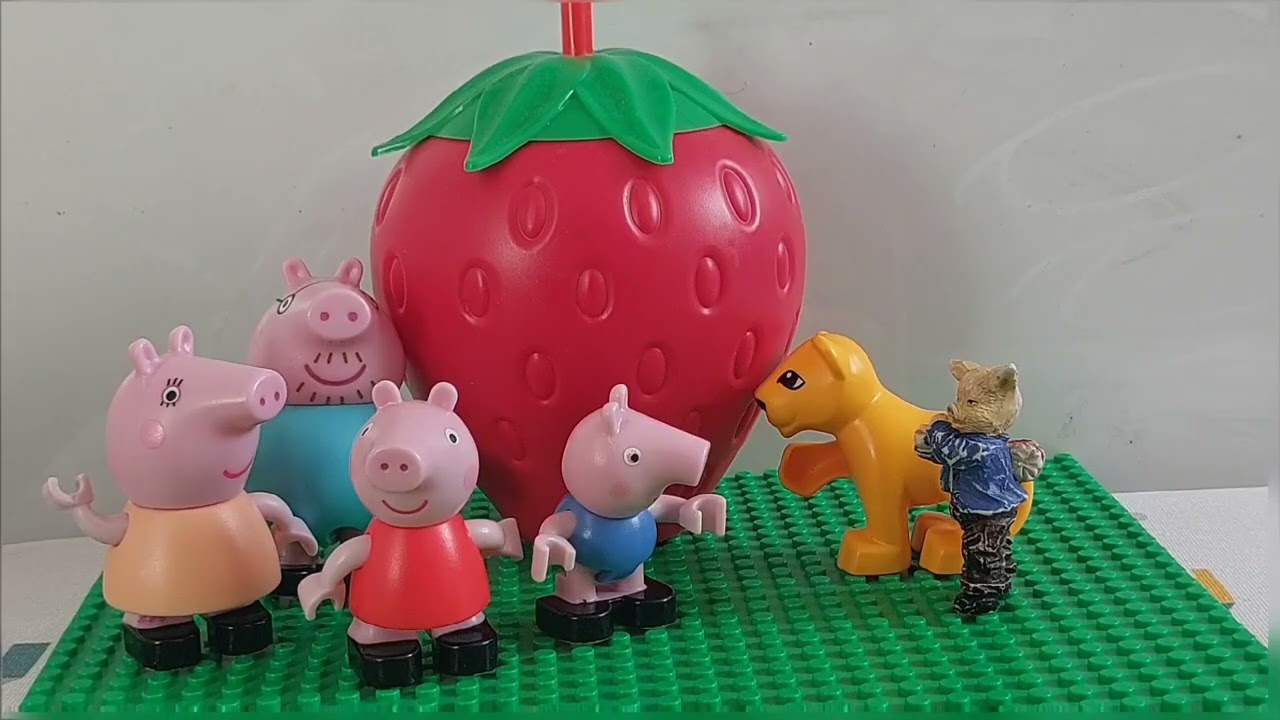 Lego prasiatka z domčeka, varenie. Lego piglets from the house, cooking.