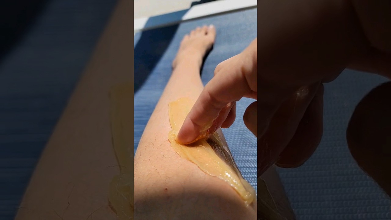 Smooth skin for weeks to come with Cleopatra sugar paste 🍯 #sugarwax #hairremoval #waxing #sugaring